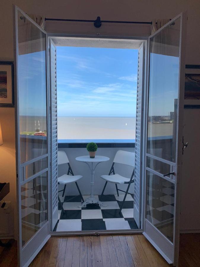 Frente A La Playa Pocitos - A Nuevo! Apartamento Montevideo